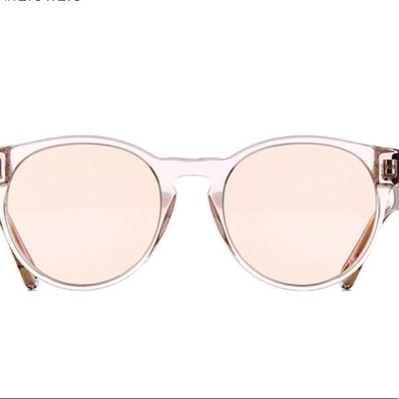 NWT CHLOÉ 52mm V-round Sunglasses In Champagne main image 6